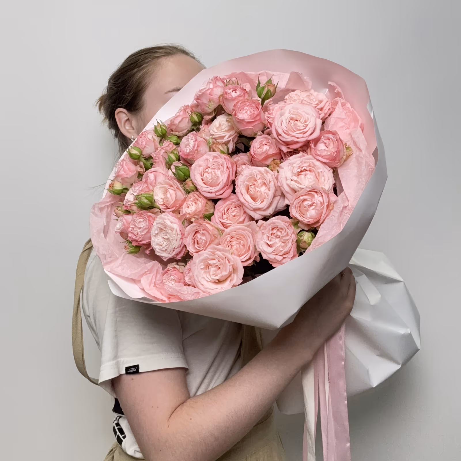Нежные розовые пионовидные розы — THE ÁME Flowers